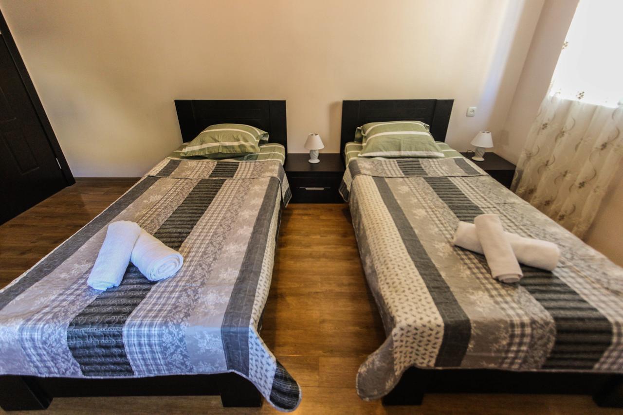 Apartment Gardens 44 Tbilisi ภายนอก รูปภาพ