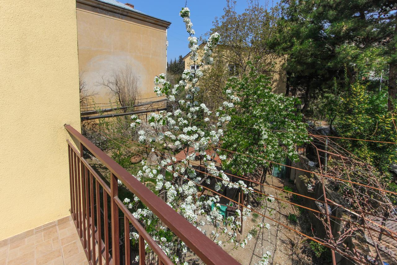 Apartment Gardens 44 Tbilisi ภายนอก รูปภาพ