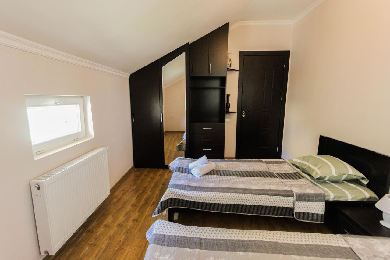 Apartment Gardens 44 Tbilisi ภายนอก รูปภาพ