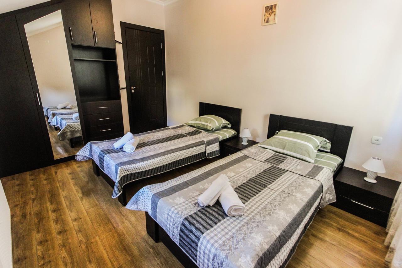 Apartment Gardens 44 Tbilisi ภายนอก รูปภาพ