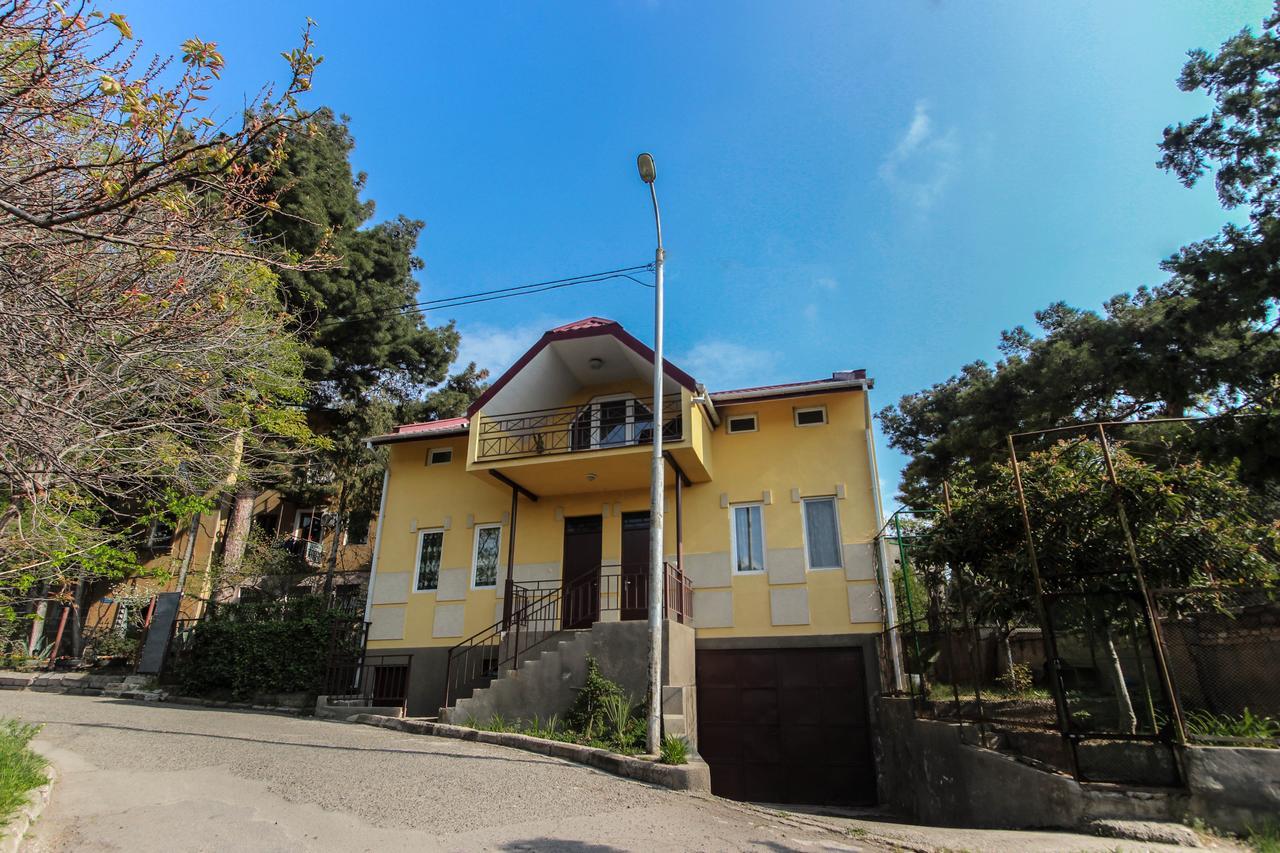 Apartment Gardens 44 Tbilisi ภายนอก รูปภาพ